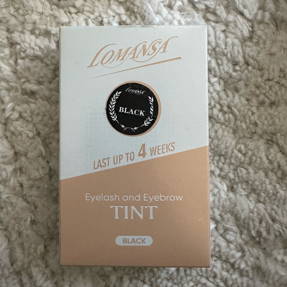 Black Eyelash and Eyebrow Tint